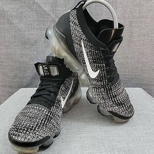 Nike Vapormax Flyknit 3 Oreo Sneakers men's SZ 11.5  black White AJ6900-002